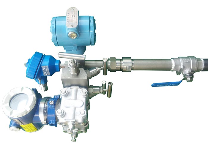 带温压补偿一体化在线型德尔塔巴流量计